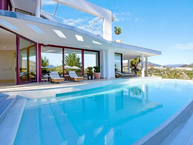 Chalet en alquiler en Nueva Andalucía, Costa del Sol Occidental