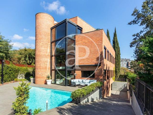 Villa en venta en Esplugues De Llobregat