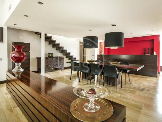 Villa en venta en Villanueva De La Cañada