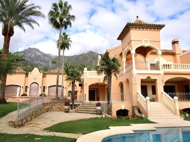 Villa en alquiler en Marbella, Urbanización Los Verdales