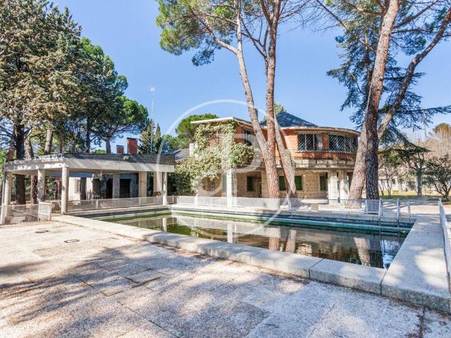 Villa en venta en Torrelodones, Urbanización Montealegría