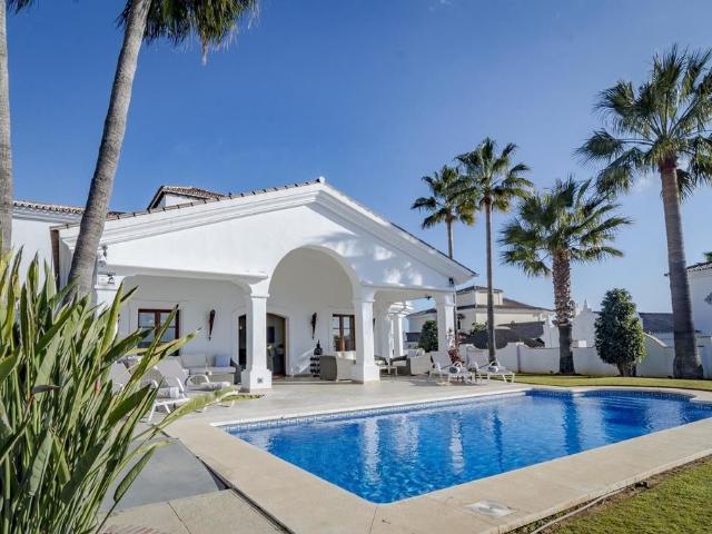 Villa en alquiler en Benahavís, Los Arqueros