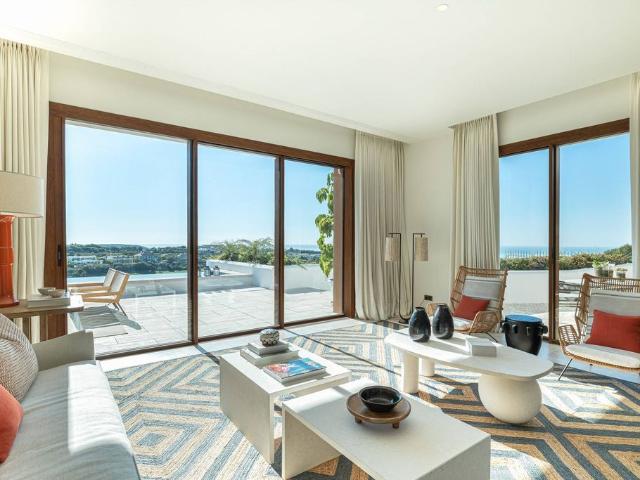 Chalet en alquiler en Casares, Málaga