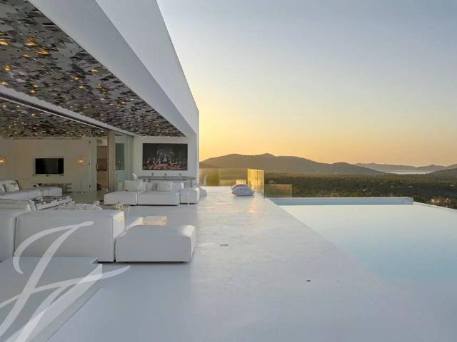 Villa en alquiler en Baleares