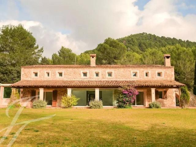 Villa en alquiler en Esporles