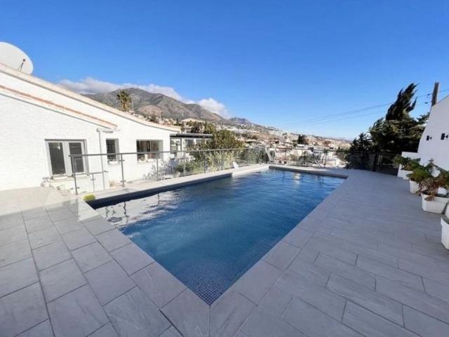 Chalet en alquiler en Torreblanca, Costa del Sol Occidental