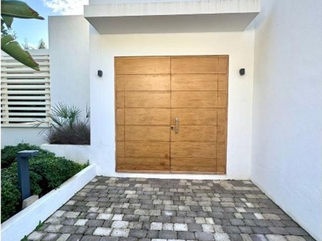 Chalet en alquiler en Rícmar, Costa del Sol Occidental