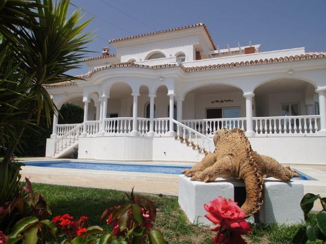 Chalet en alquiler en Urbanización Sitio de Calahonda, Costa del Sol Occidental
