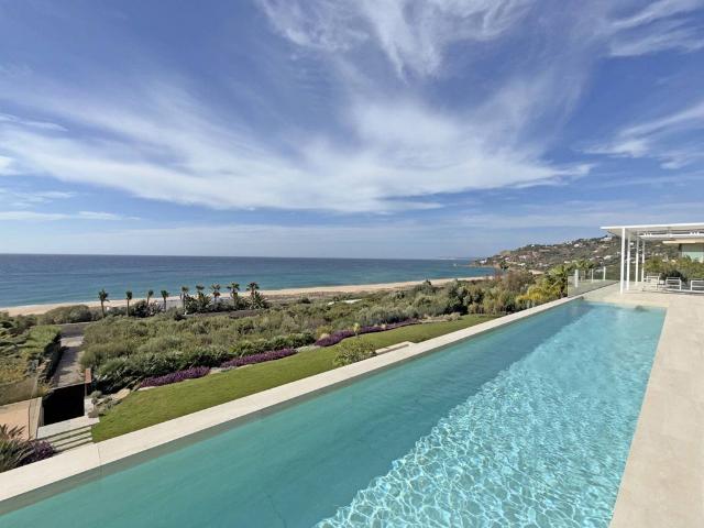 Chalet en alquiler en Atlanterra, Campo de Gibraltar