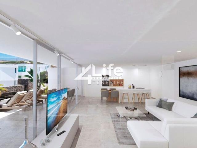 Chalet en venta en Marazul, Adeje