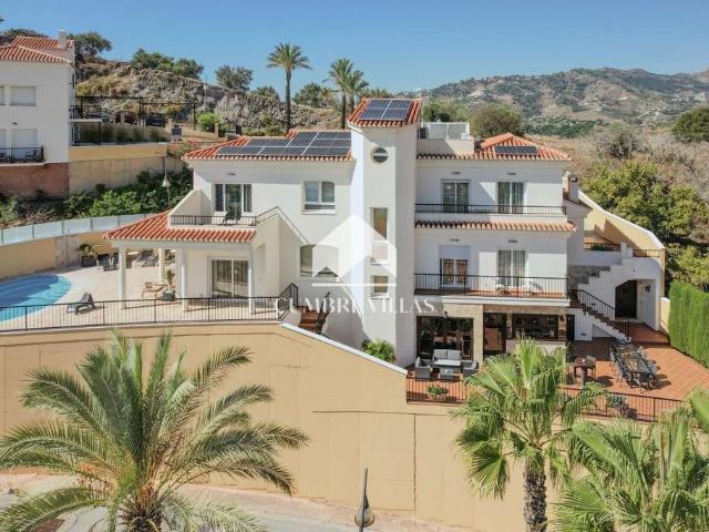 Chalet en venta en Urbanización Lindaraja, Almuñécar