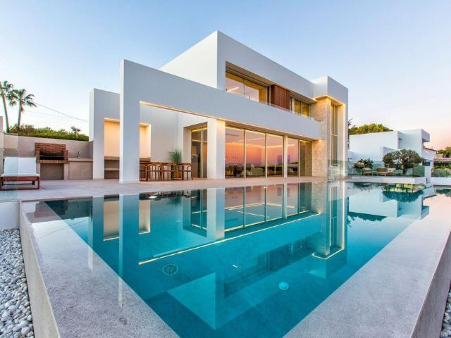 Villa en venta en Benissa, Urbanització La Fustera-Els Carrions