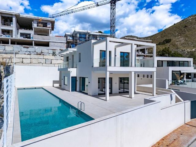 Chalet en venta en la Marina Baixa, Valencia