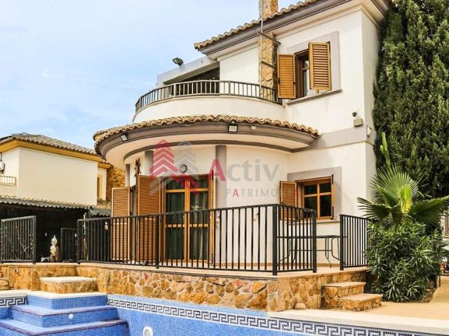 Villa en venta en Finestrat