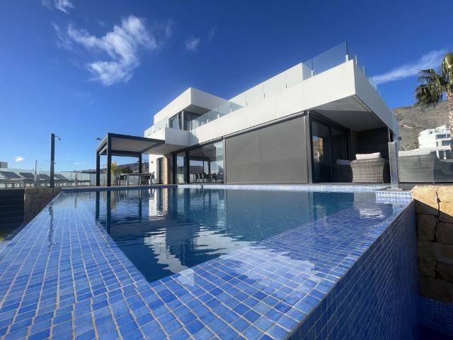 Chalet en venta en la Marina Baixa, Valencia