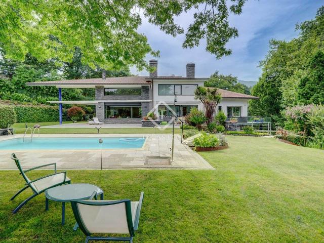 Chalet en venta en Irun, Guipúzcoa