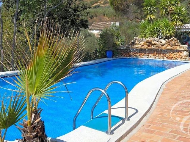 Chalet en venta en Iznájar, Andalucía
