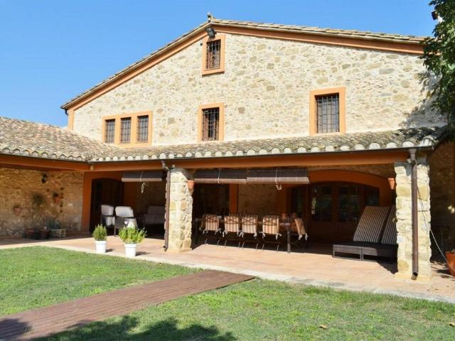 Villa en venta en Torroella De Montgrí