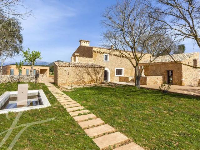 Villa en venta en Llubí