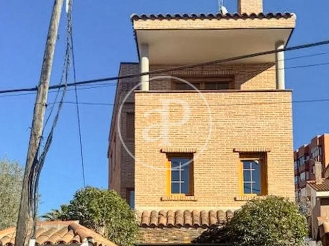 Chalet en venta en Fuencarral - El Pardo, Madrid