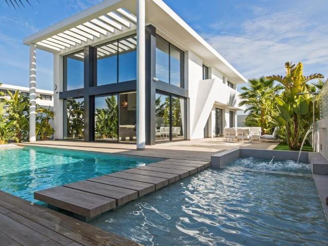 Chalet en venta en Medina-sidonia, Madrid