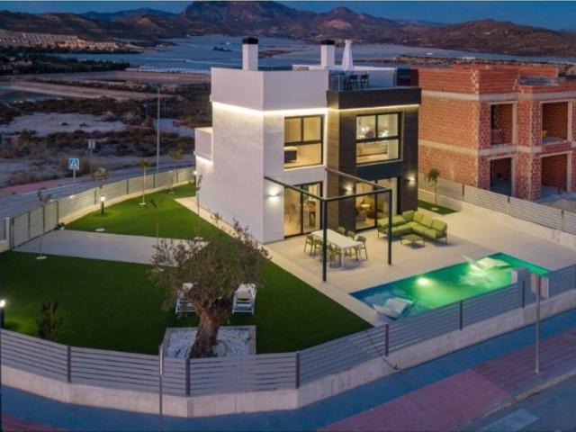 Chalet en venta en Bonalba, l'Alacantí