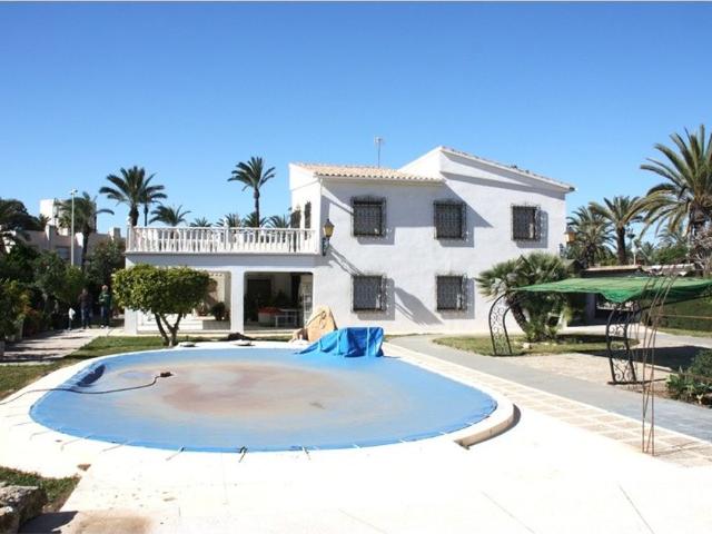 Chalet en venta en Cabo Roig, el Baix Segura / La Vega Baja