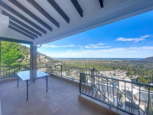 Chalet en venta en Pedreguer, Valencia