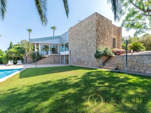 Chalet en venta en el Vinalopó Mitjà / El Vinalopó Medio, Valencia