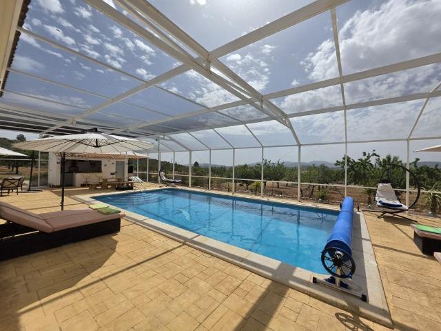 Chalet en venta en el Paradón, el Pinós / Pinoso