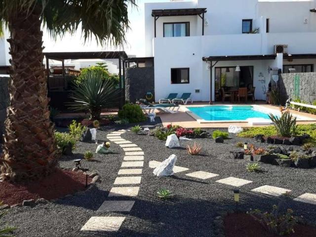 Villa en venta en Lanzarote, Montaña Roja