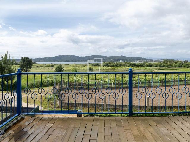 Chalet en venta en O Salnés, Galicia