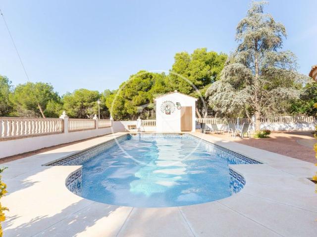 Chalet en venta en el Camp de Túria, Valencia