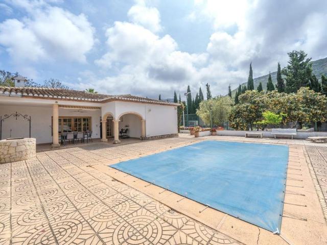 Chalet en venta en Sevilla, Andalucía