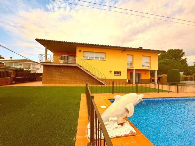 Chalet en venta en Alt Empordà, Catalunya