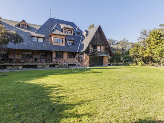 Villa en venta en Villanueva De La Cañada