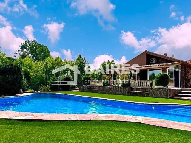 Villa en venta en Villanueva Del Pardillo, Villafranca del Castillo