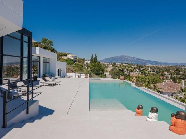 Villa en alquiler en Benahavís, Val de Guadalmina