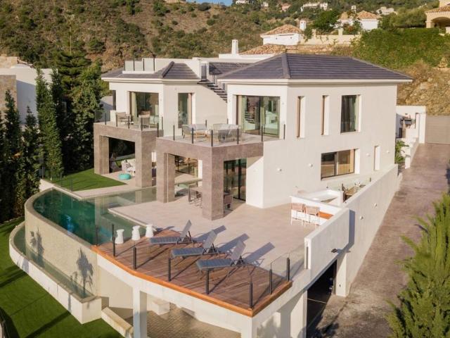 Villa en alquiler en Benahavís, Val de Guadalmina