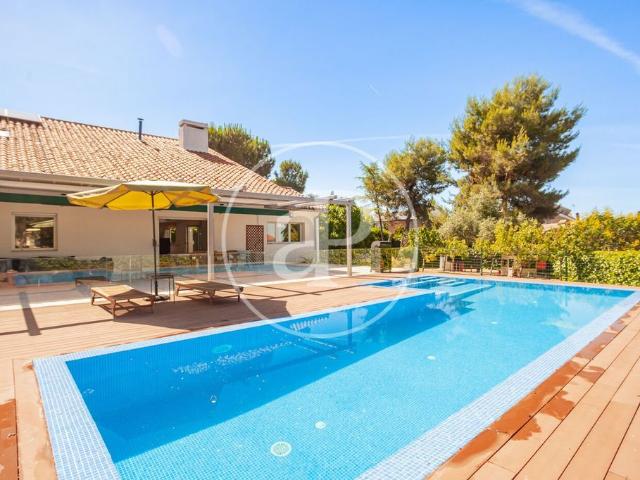 Chalet en alquiler en Fuencarral - El Pardo, Madrid