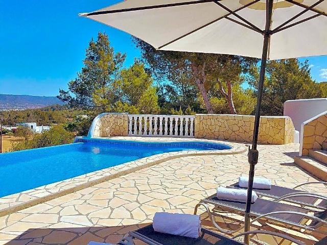 Villa en alquiler en Eivissa