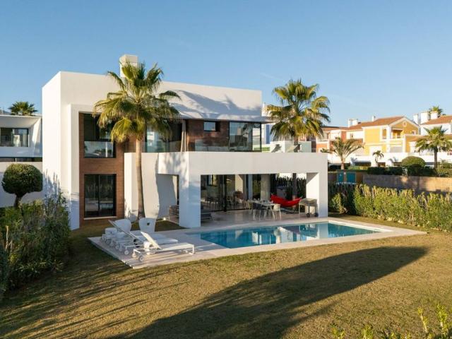 Villa en alquiler en Marbella, Barriada Blas Infante