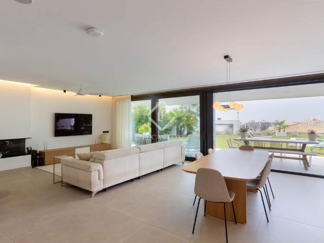 Villa en alquiler en Teià