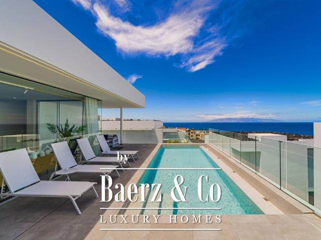 Chalet en venta en El Balito, Adeje