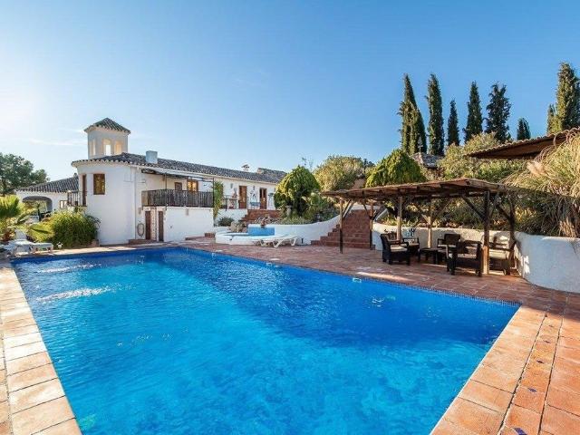 Chalet en venta en Alcaudete, Andalucía