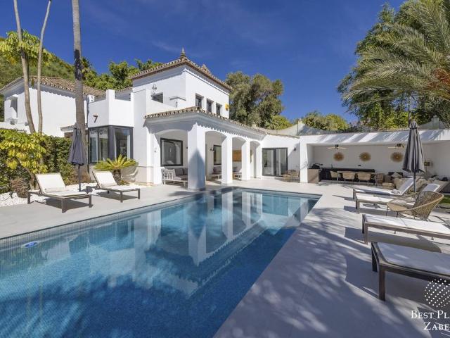 Chalet en venta en La Alquería-El Paraíso, Costa del Sol Occidental