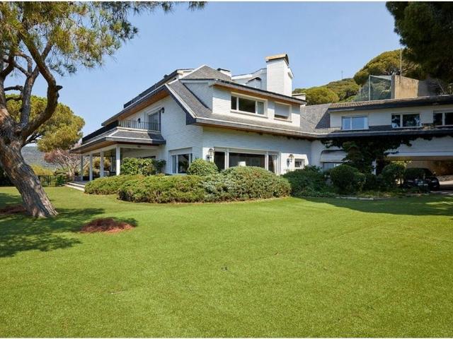 Chalet en venta en Cabrils, Barcelona