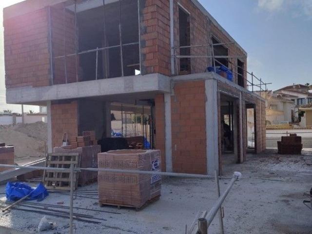 Chalet en venta en Urbanización Doña Pepa, el Baix Segura / La Vega Baja