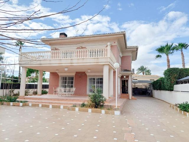 Chalet en venta en Atzavares, el Baix Vinalopó