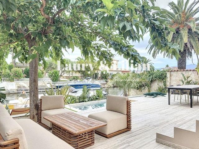 Chalet en venta en Empuriabrava, Alt Empordà